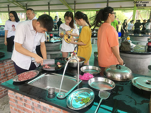 富轩门窗2019年盈香生态园拓展之旅完美结束