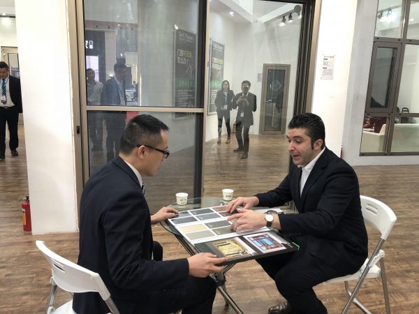 系统门窗,富轩领衔!荣获“中国系统门窗标准定制”参标单位称号