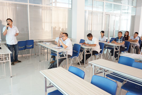 富轩商学院“导购培训班“准备就绪!!静候各位学员到来