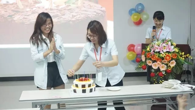 富轩员工生日会,欢乐温暖时光!