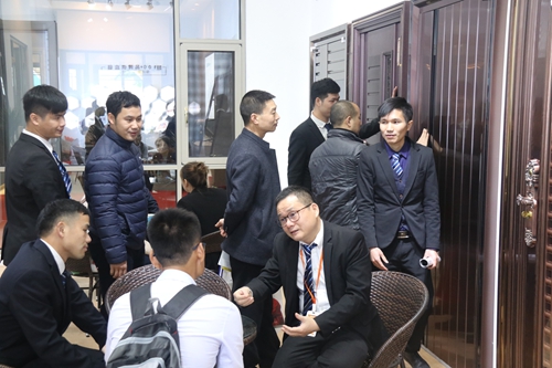 富轩集团携两大家装品牌，闪耀潭州门博会！