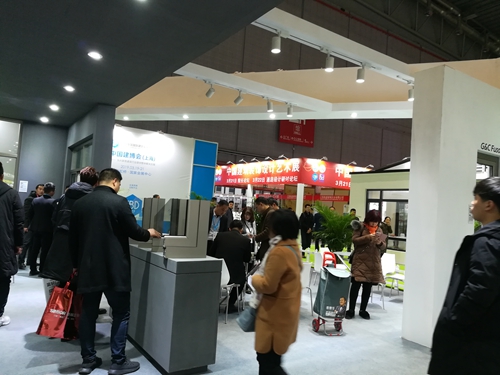 【展会快讯】春分好时光，富轩门窗亮相2018上海建博会！