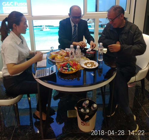 总部助燃|房县富轩门窗开业引爆全城，两小时突破30万订单!