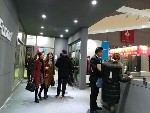 【展会快讯】春分好时光，富轩门窗亮相2018上海建博会！