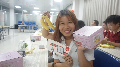 浓情金秋,温暖你我——记富轩门窗秋季生日会!