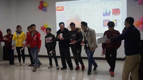 冬阳灿烂，人心温暖——记富轩门窗冬季生日会