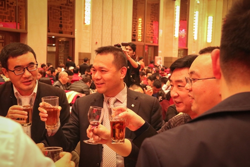 “创新·突围”2019年富轩集团迎春年会圆满成功!