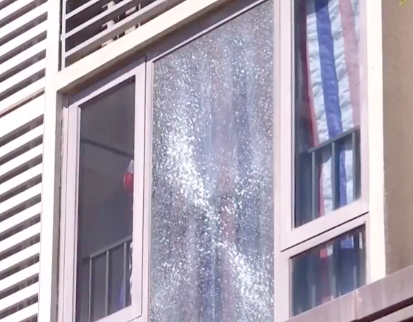 近三百户玻璃自爆引关注 富轩全屋门窗以全链标准筑牢大玻璃安全线